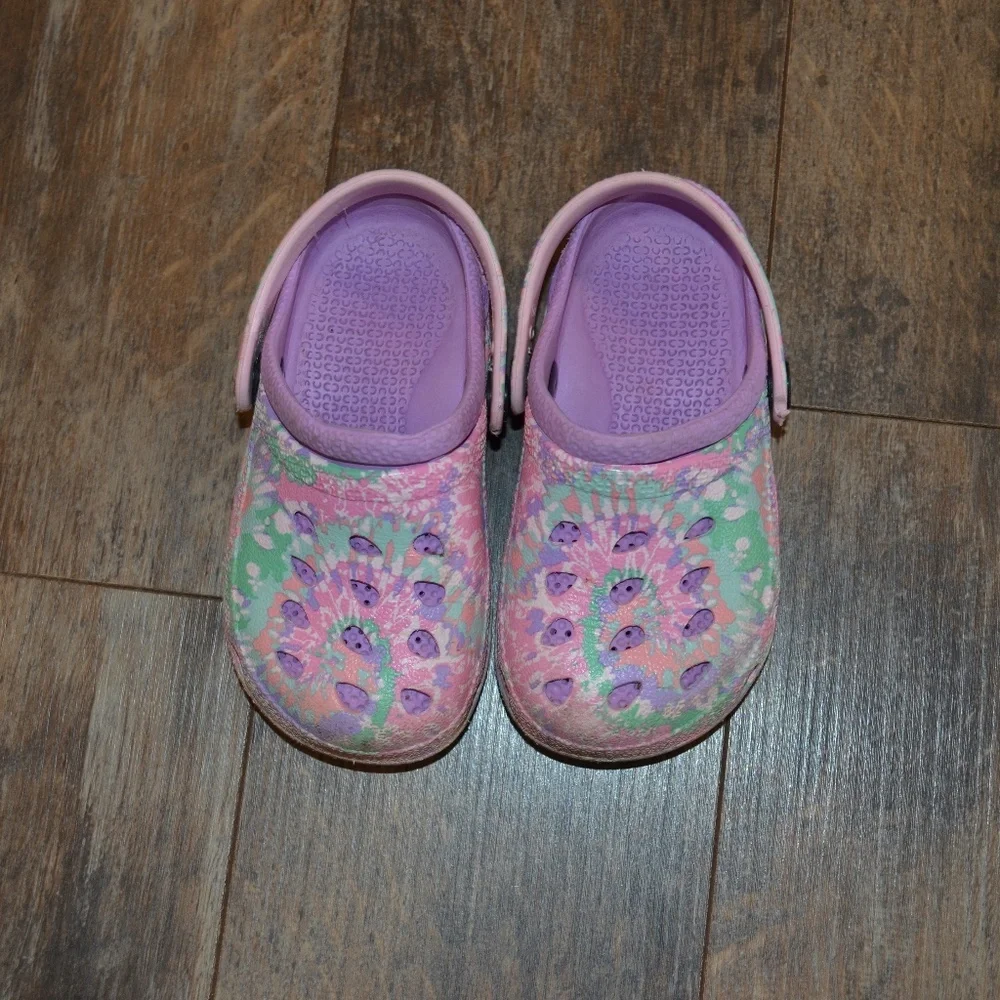 Capelli Slip on Purple and Pink Shoe